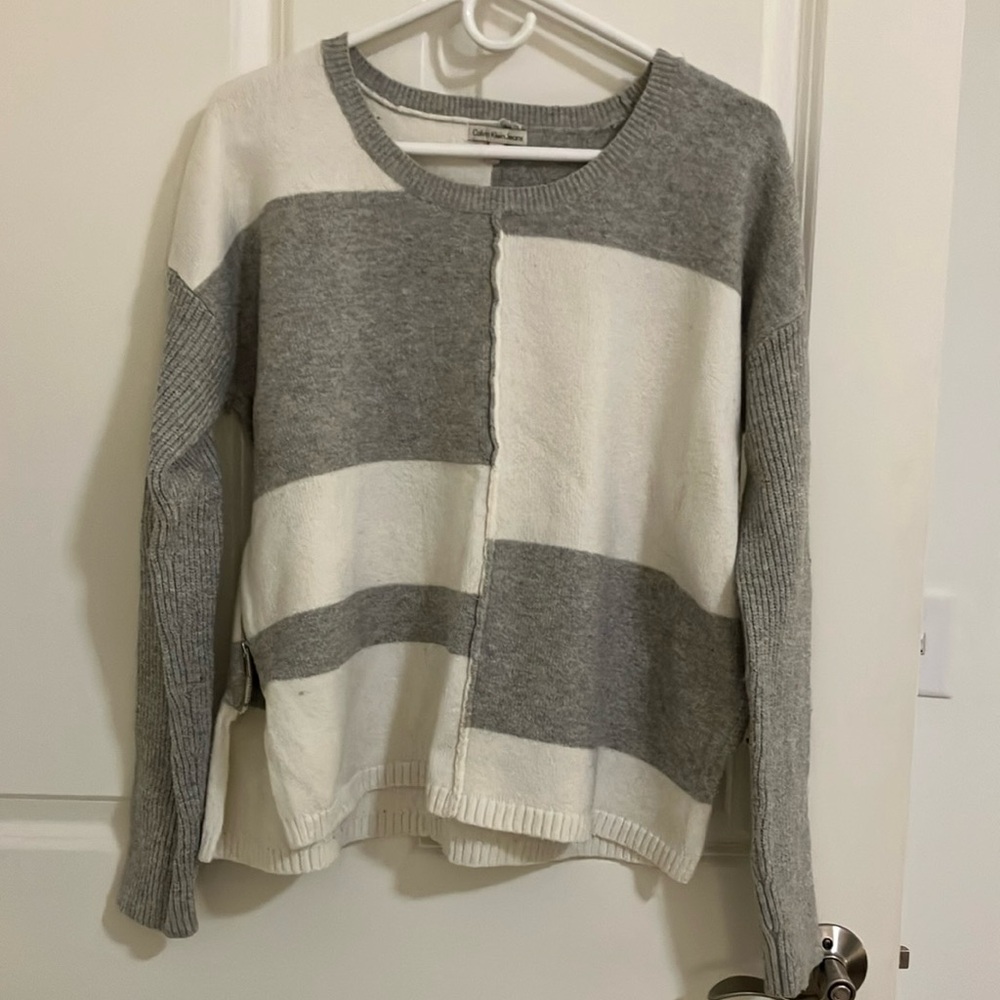 Gray and White Women's Sweater